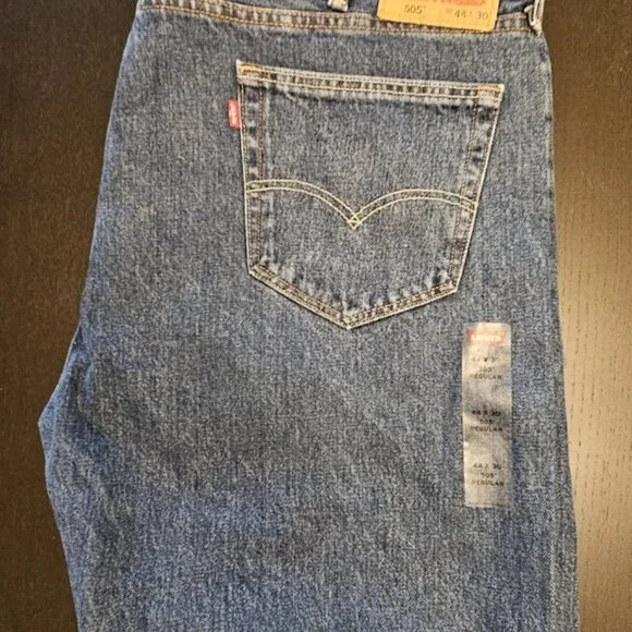 Levi 505 Men's Size 44 x 30 New without Tags! - Picture 2 of 6